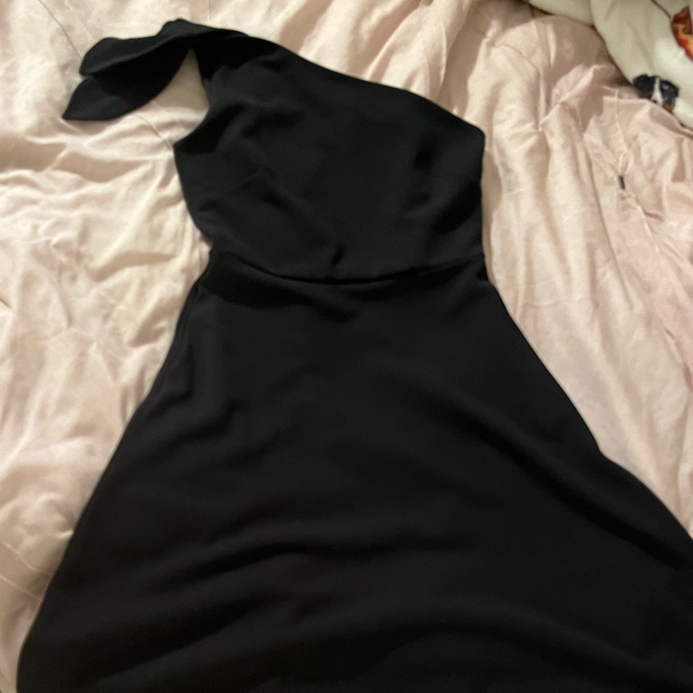 Make Offer! Banana Republic Black One-Shoulder Dress Size 0